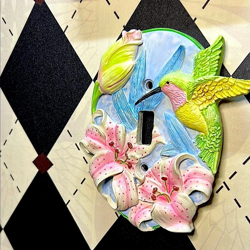 Vintage Light Switch Plate 3D Hummingbird + Collectible Joe‎ Gantofta Tile